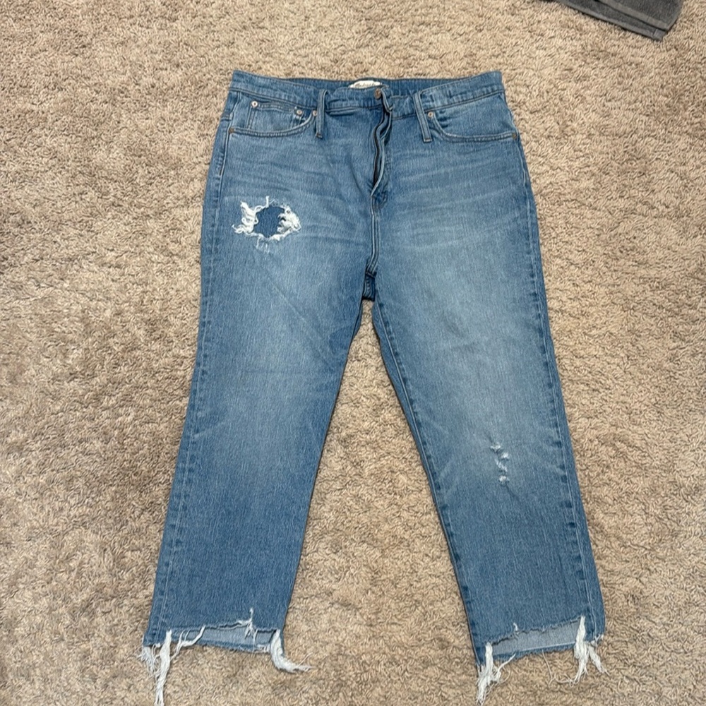 Madewell classic straight Jean size 33